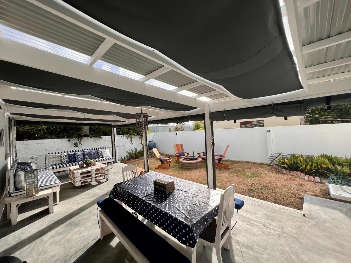 Adorable 2 Bedroom Cottage With Spacious Veranda Hermanus Exterior foto
