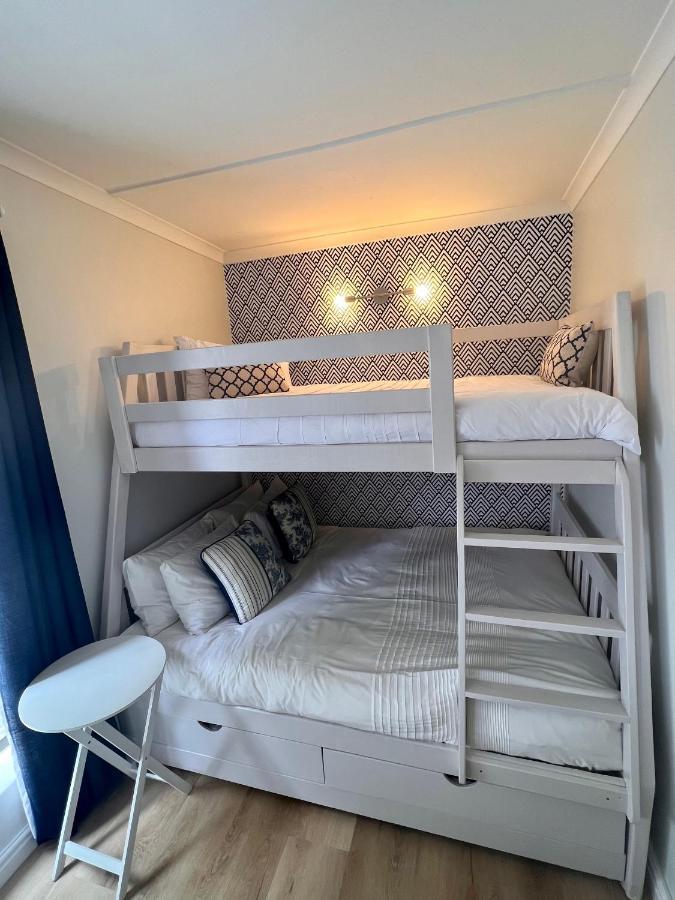 Adorable 2 Bedroom Cottage With Spacious Veranda Hermanus Exterior foto