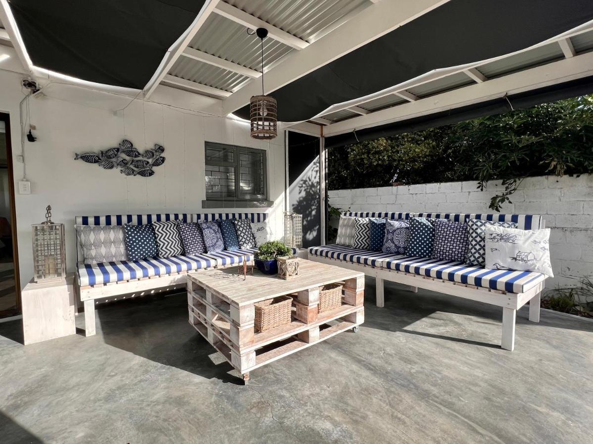 Adorable 2 Bedroom Cottage With Spacious Veranda Hermanus Exterior foto